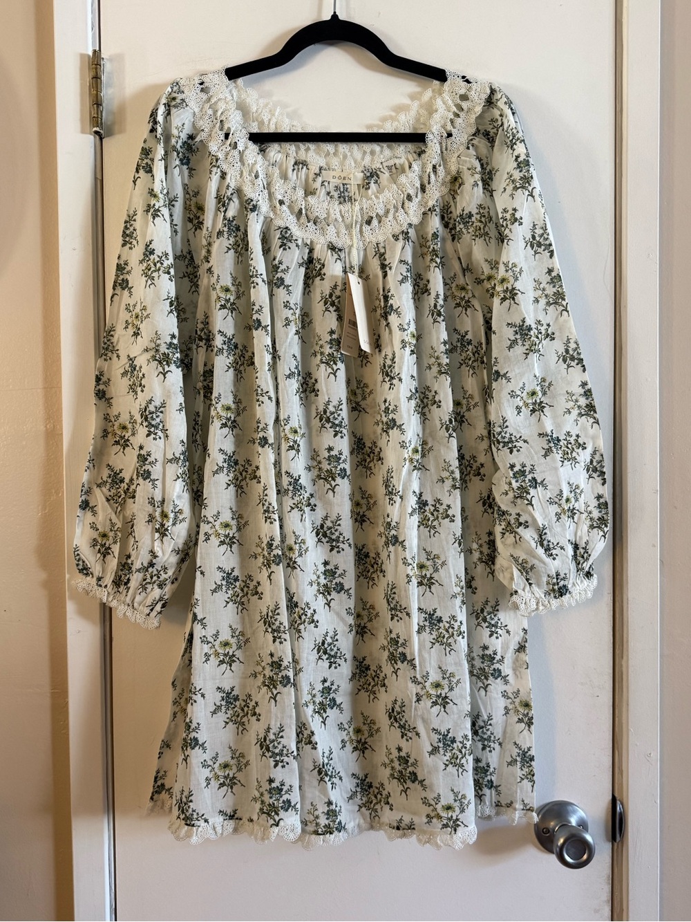 Doen Donelle Nightgown in Creme Fleur Du Palais - Picture 2 of 9